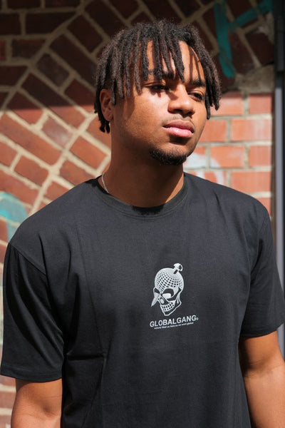 Logo Shirt schwarz mit reflektierendem Print